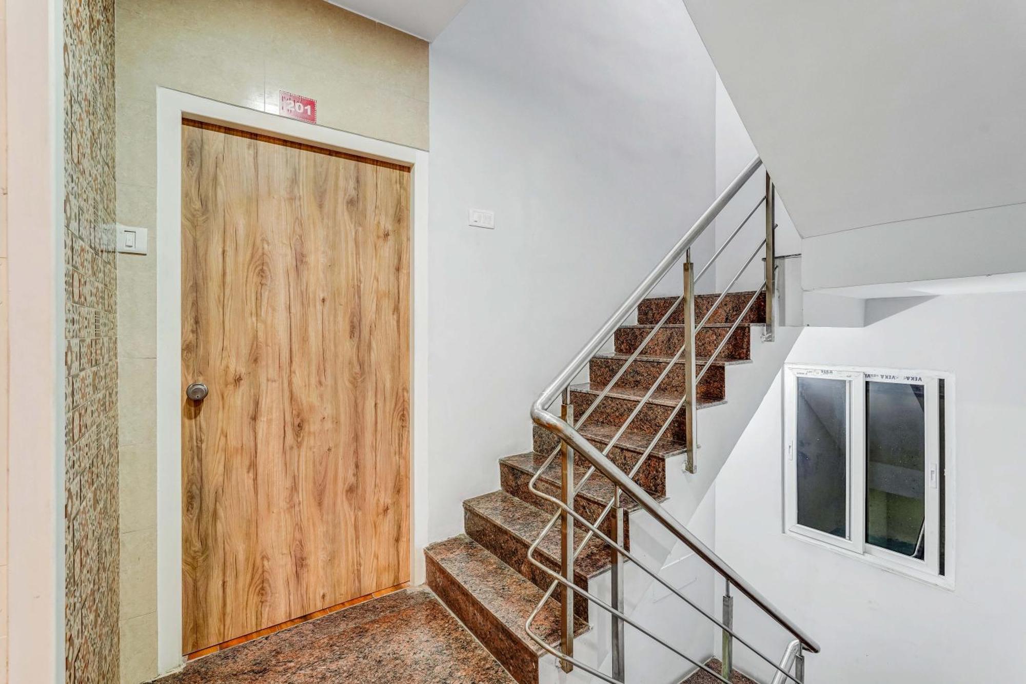 Season 4 Residences - 1Bhk Furnished Apartments Chennai Exterior foto
